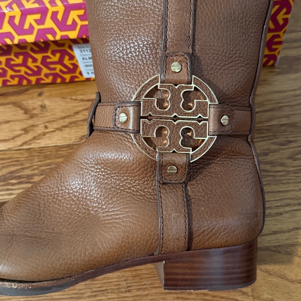 Tory Burch - Amanda Riding Boots in Almond Tumbled Leather - Size 9 - Picture 10 of 13